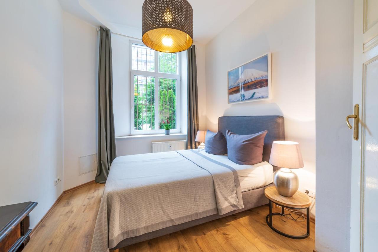 Boediker Loft, 3 Bedroom App With 2 Bath Rooms In Friedrichshain Up To 9 Berlin Eksteriør bilde
